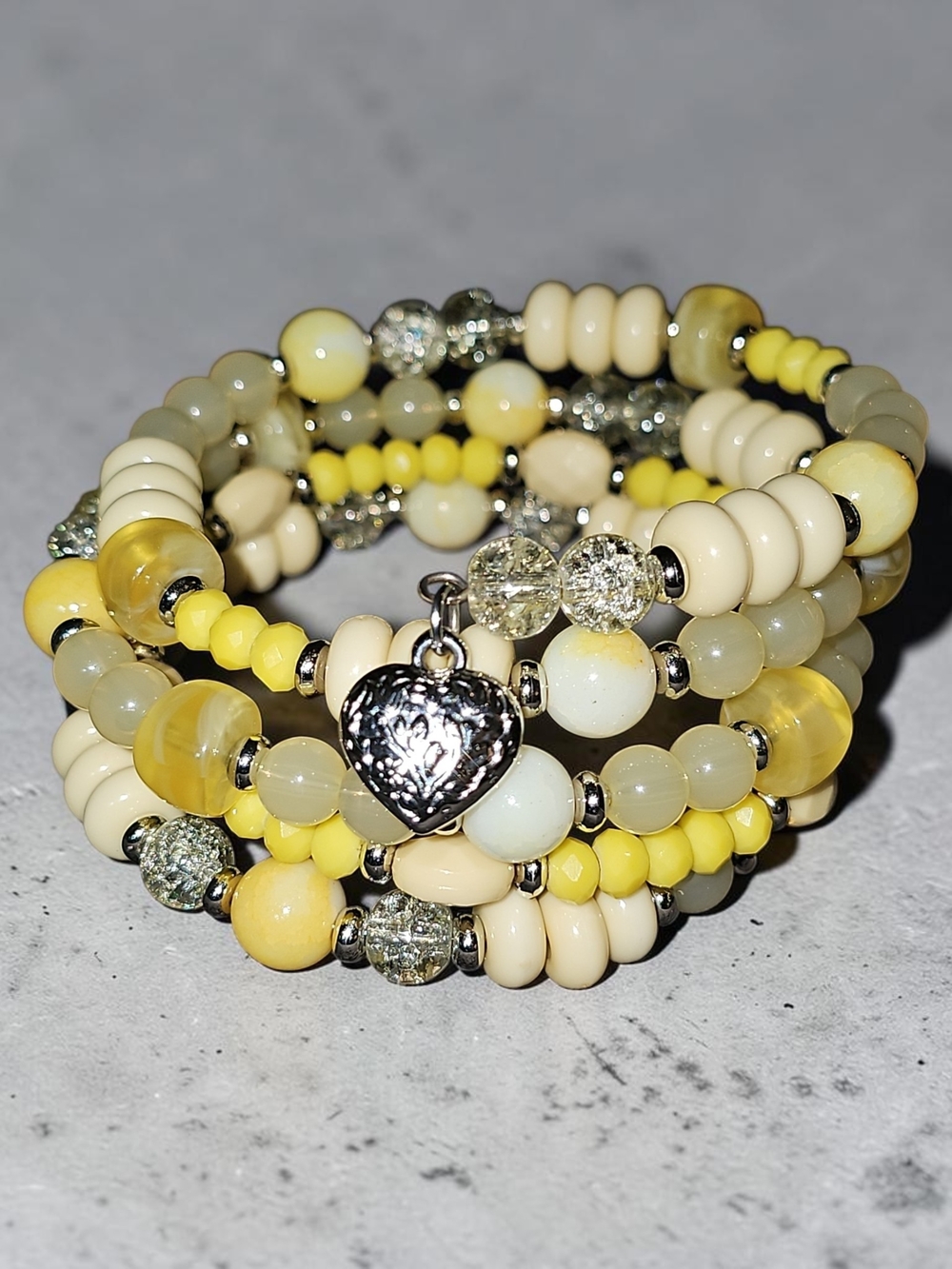 Sassified Boutique Nwt Yellow & Cream Beaded Wrap Bracelet Silver Heart Charm.